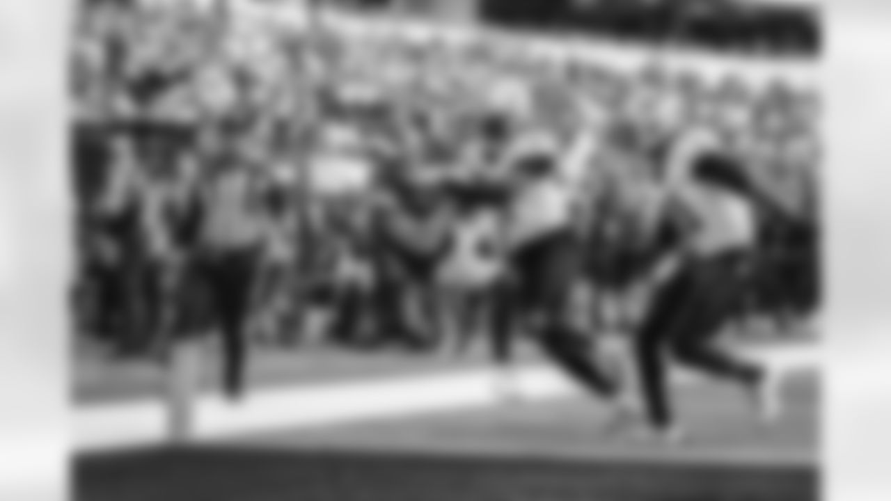 The Los Angeles Rams take on the New Orleans Saints in week 9 of the 2025 NFL regular season.