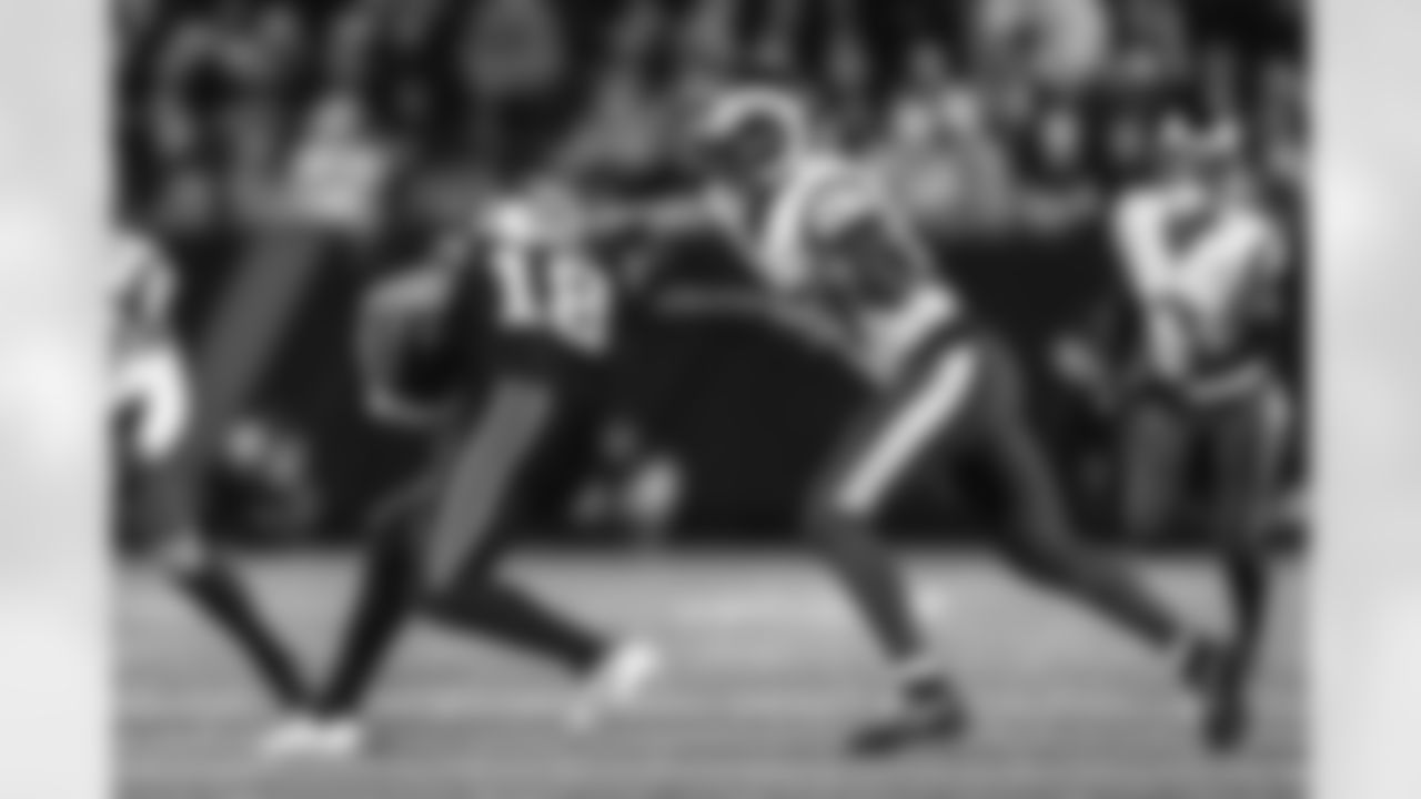 The Los Angeles Rams take on the Carolina Panthers in the wild card round of the 2025 NFL post season.