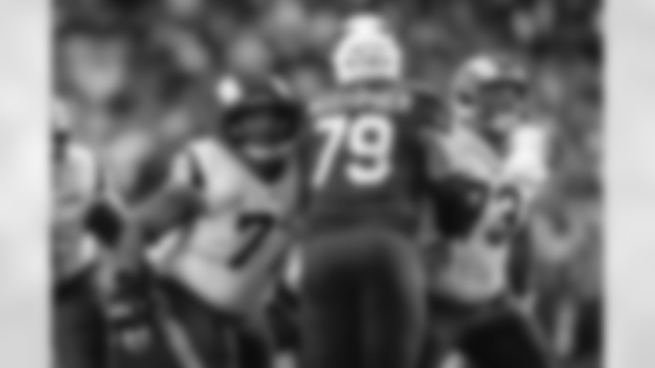 The Los Angeles Rams take on the Arizona Cardinals in week 14 of the 2025 NFL regular season.