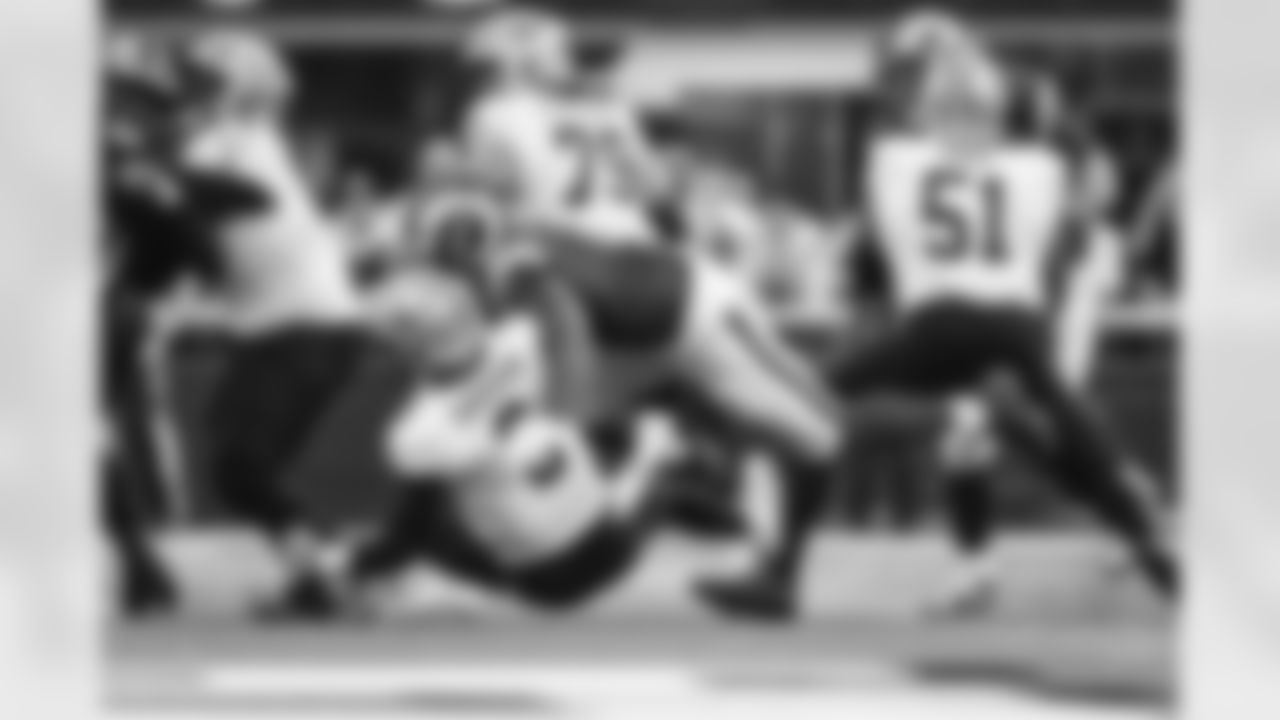 The Los Angeles Rams take on the New Orleans Saints in week 9 of the 2025 NFL regular season.