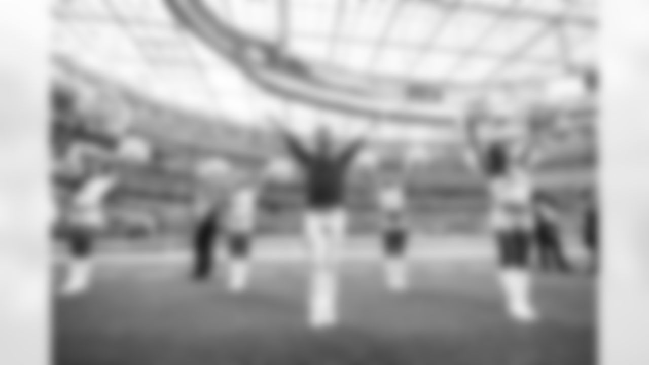 The Los Angeles Rams take on the New Orleans Saints in week 9 of the 2025 NFL regular season.