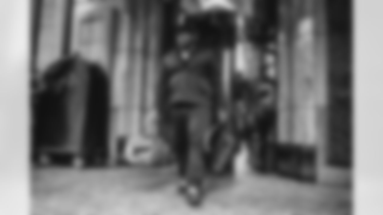 95 NT Poona Ford travels to Soldier Field for divisional playoff game vs. Bears