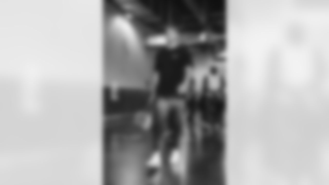 87 TE Davis Allen arrives at SoFi Stadium for today's matchup against the Saints