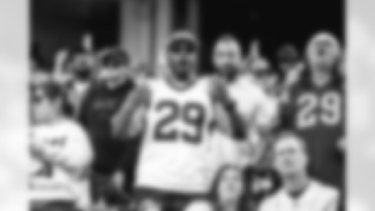 The Los Angeles Rams take on the Detroit Lions in week 15 of the 2025 NFL regular season.