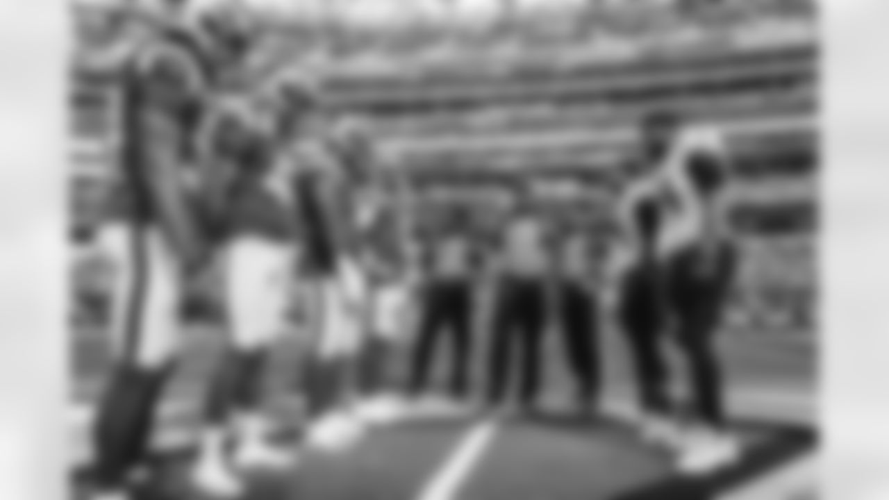 The Los Angeles Rams take on the New Orleans Saints in week 9 of the 2025 NFL regular season.