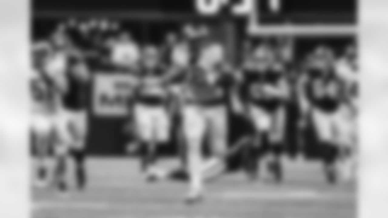 The Los Angeles Rams take on the Atlanta Falcons in week 17 of the 2025 NFL regular season.