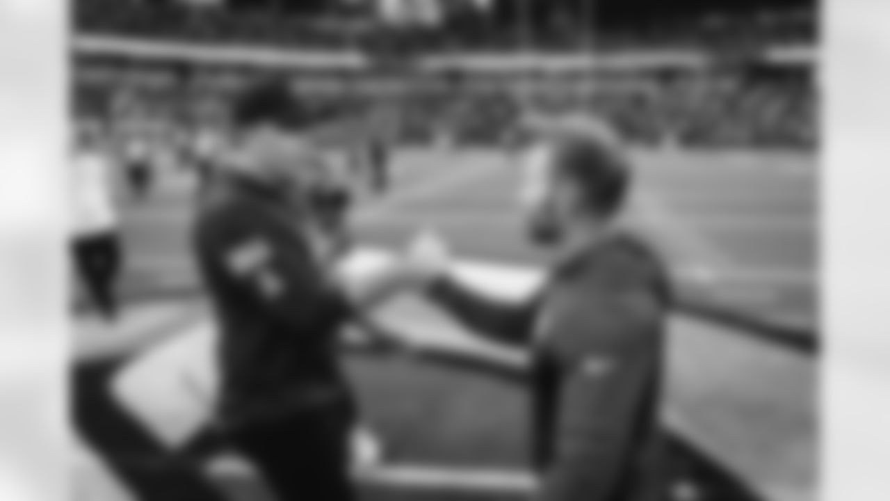 The Los Angeles Rams take on the New Orleans Saints in week 9 of the 2025 NFL regular season.