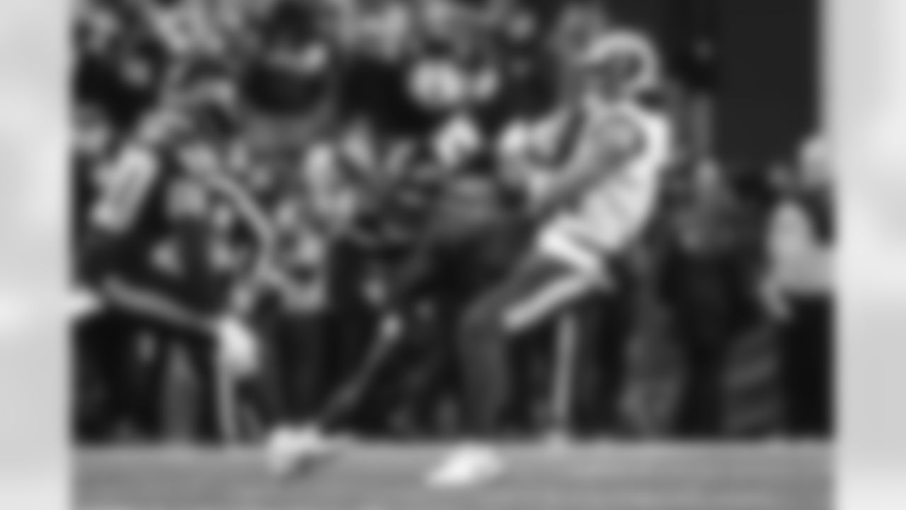 The Los Angeles Rams take on the Seattle Seahawks in the NFC Championship of the 2025 NFL post season.