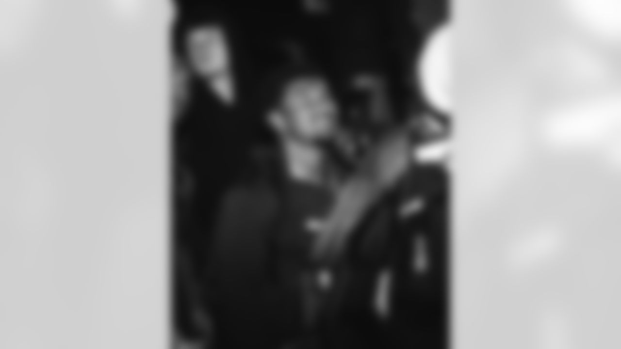 E_251217_Regular_Season_Week_16_Travel_BT_0058