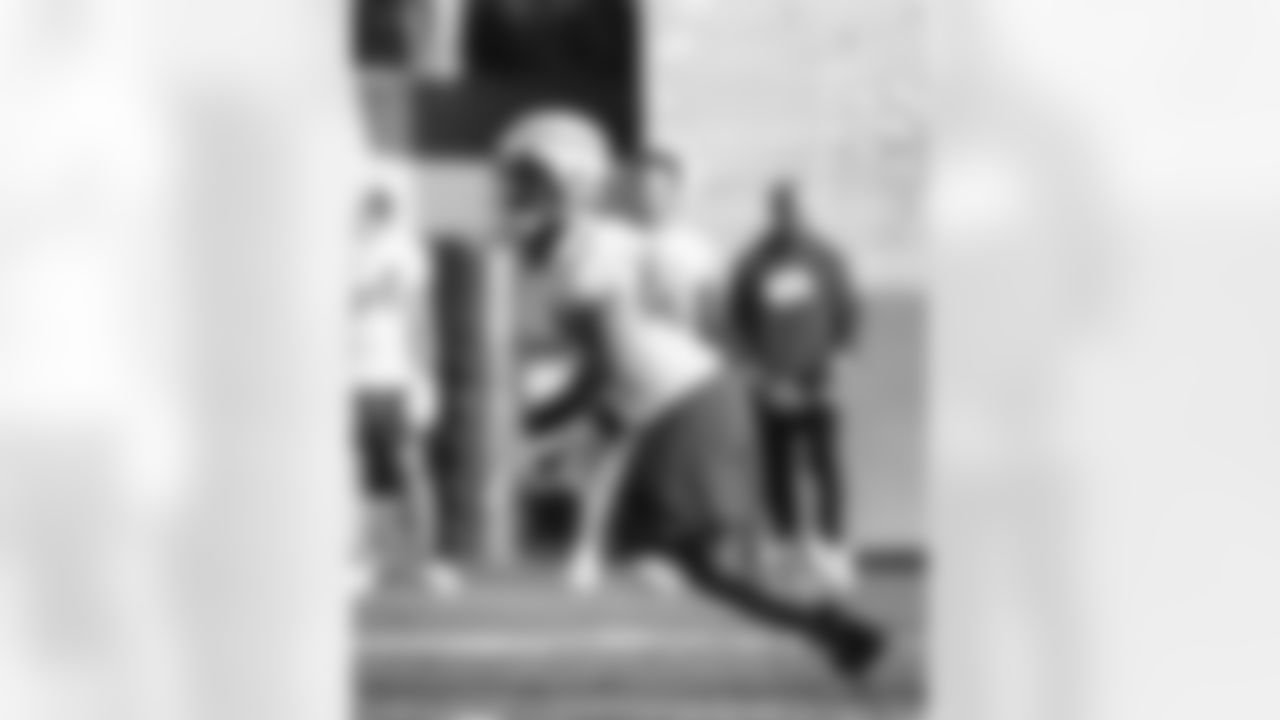 E_251119_Regular_Season_Week12_Practice_BT_00043