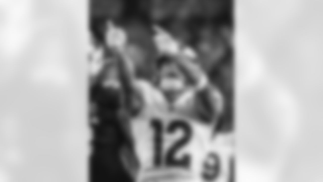 The Los Angeles Rams take on the Arizona Cardinals in week 14 of the 2025 NFL regular season.