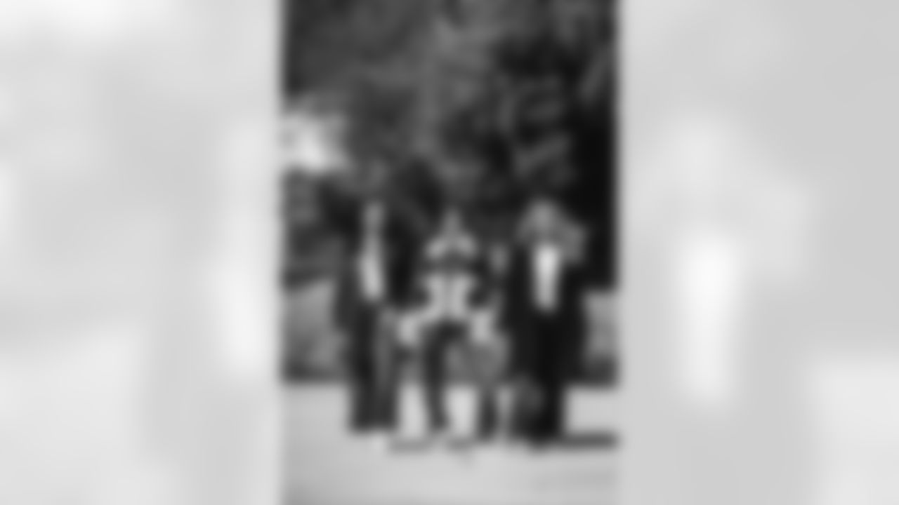 The Los Angeles Rams take on the Tampa Bay Buccaneers in week 12 of the 2025 NFL regular season.