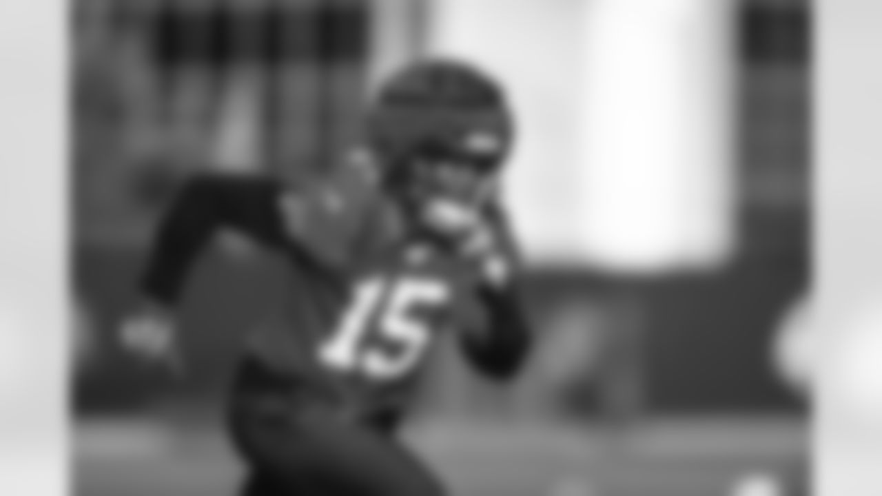 E_251119_Regular_Season_Week12_Practice_BT_00008