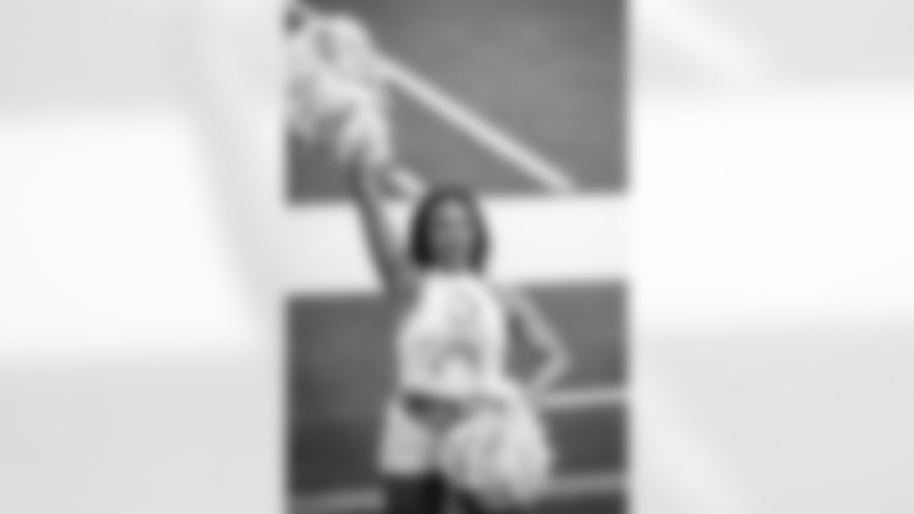 The Los Angeles Rams take on the New Orleans Saints in week 9 of the 2025 NFL regular season.