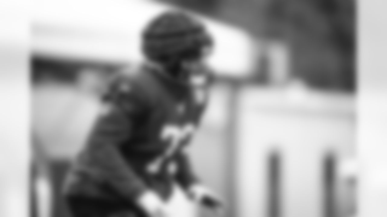 E_251120_Regular_Season_Week12_Practice_AD_0015