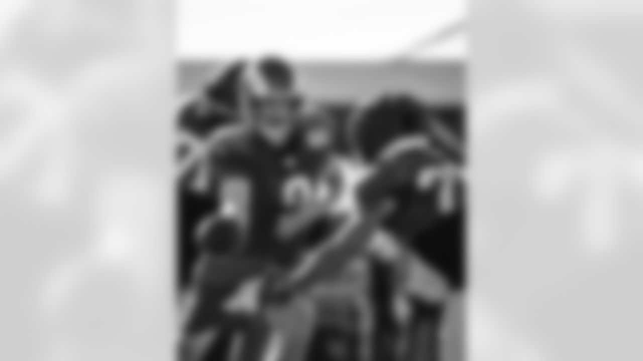 E_251211_Regular_Season_Week15_Practice_AD_0661