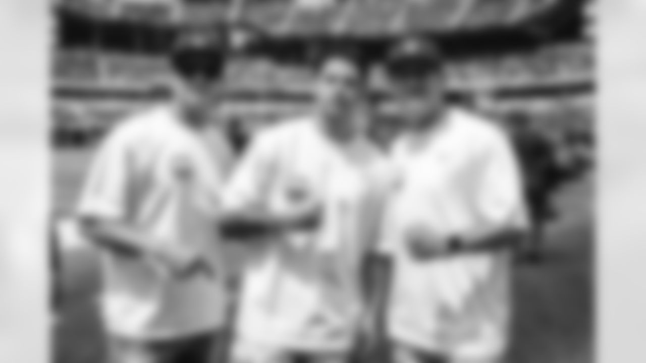 The Los Angeles Rams take on the Houston Texans in week 1 of the 2025 NFL regular season.