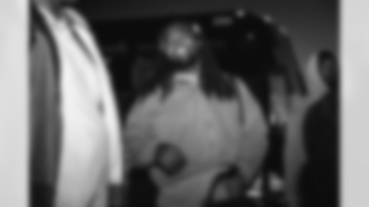 E_251217_Regular_Season_Week_16_Travel_BT_0069