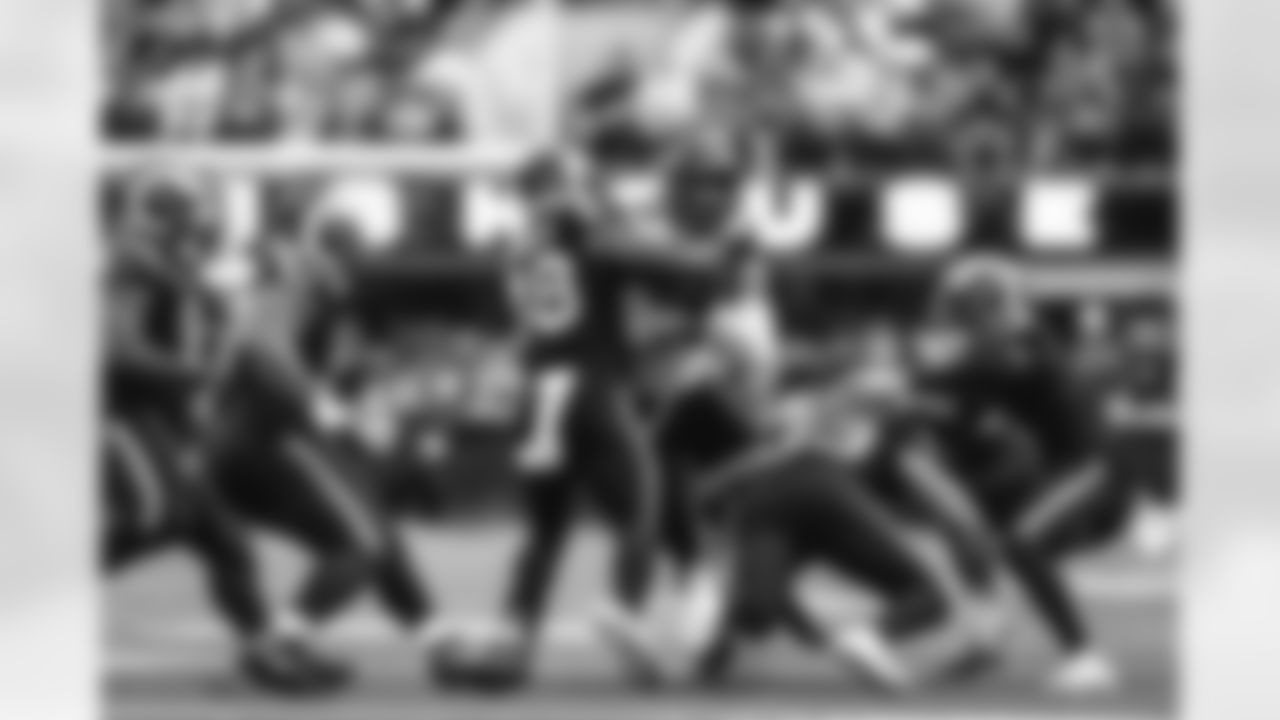 The Los Angeles Rams take on the Seattle Seahawks in week 11 of the 2025 NFL regular season.