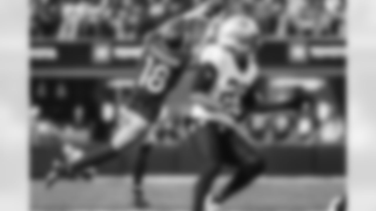 The Los Angeles Rams take on the New Orleans Saints in week 9 of the 2025 NFL regular season.