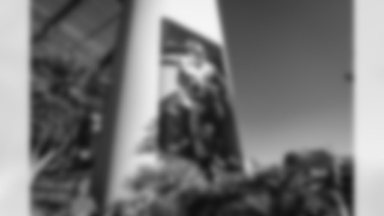 The Los Angeles Rams take on the Tampa Bay Buccaneers in week 12 of the 2025 NFL regular season.