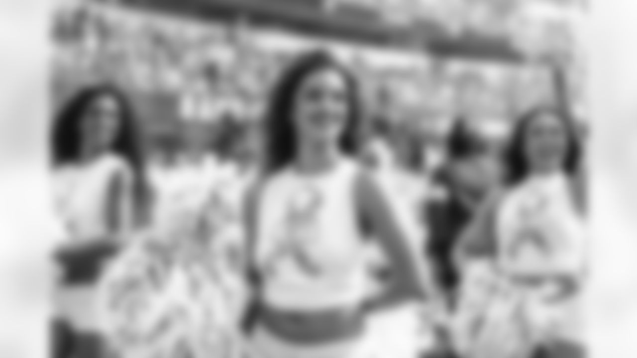 The Los Angeles Rams take on the New Orleans Saints in week 9 of the 2025 NFL regular season.