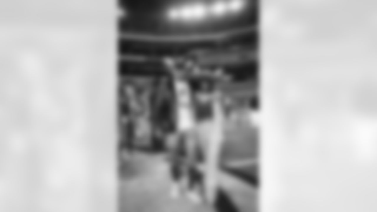 The Los Angeles Rams take on the Tampa Bay Buccaneers in week 12 of the 2025 NFL regular season.