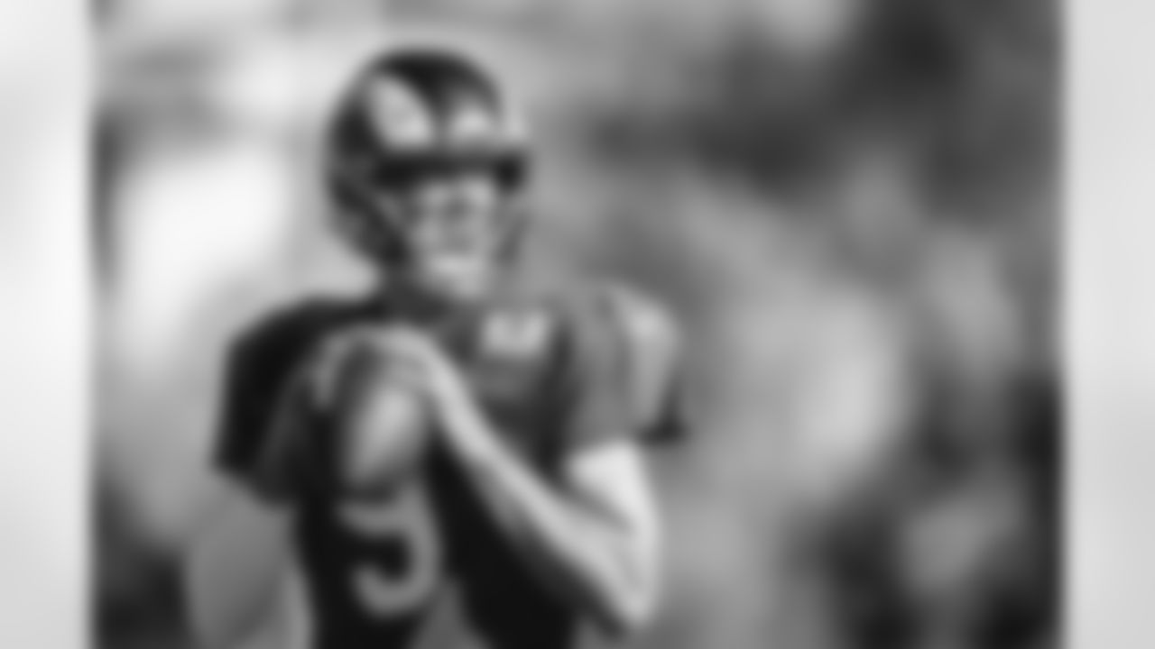 E_251204_Regular_Season_Week14_Practice_BT_01029