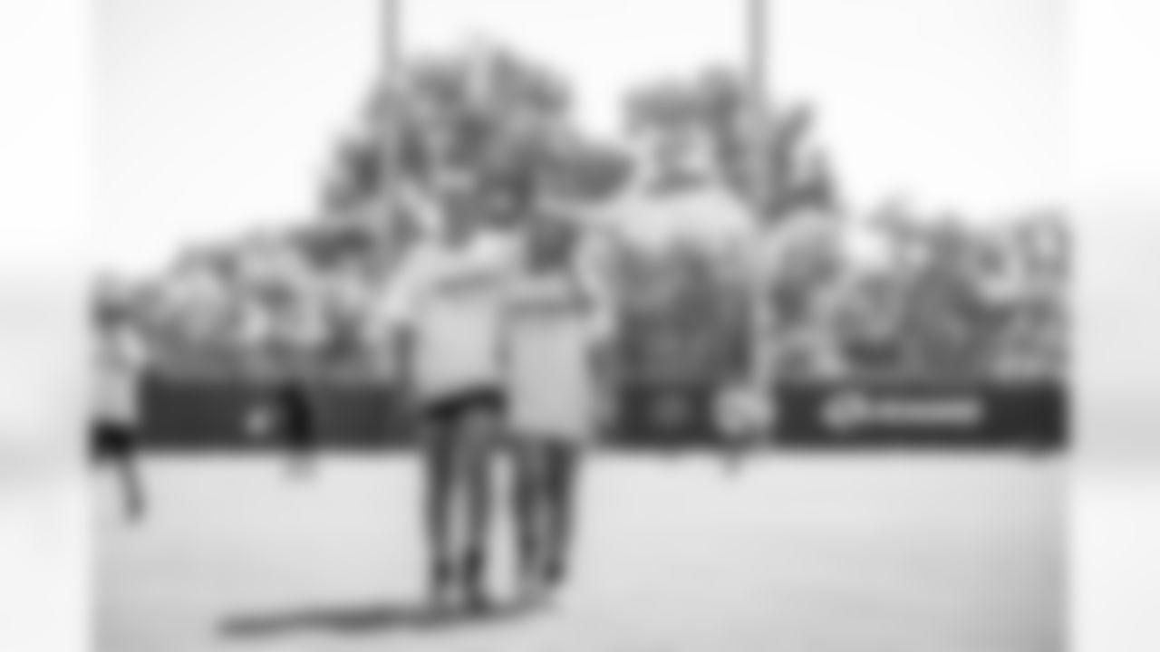 E_250914_Football_Meets_Football_Clinic_JM_0137