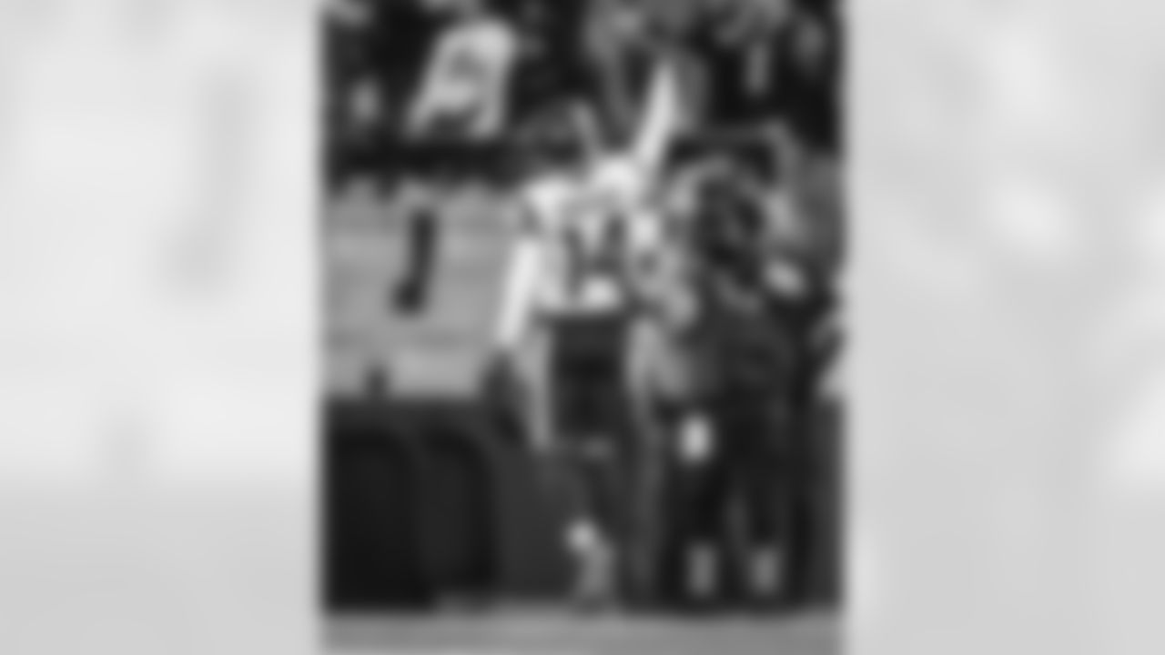 The Los Angeles Rams take on the Carolina Panthers in the wild card round of the 2025 NFL post season.