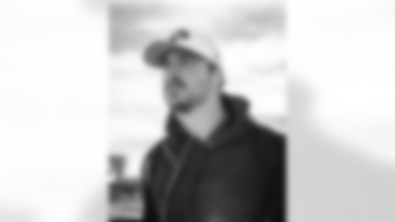 53 ILB Nate Landman travels to Chicago for Divisional matchup vs. Bears