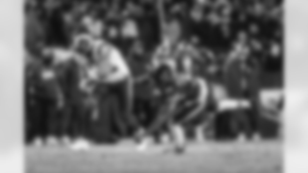 The Los Angeles Rams take on the Chicago Bears in the divisional round of the 2025 NFL Playoffs.