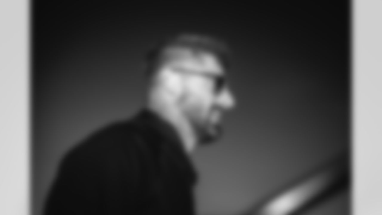 E_251217_Regular_Season_Week_16_Travel_BT_0051