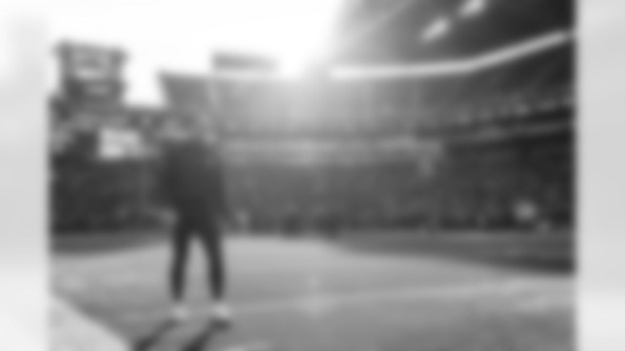 The Los Angeles Rams take on the Seattle Seahawks in the NFC Championship of the 2025 NFL post season.