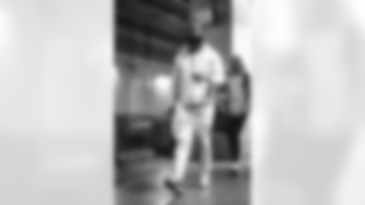 48 ILB Omar Speights arrives at Mercedes-Benz Stadium for Monday Night Football vs. Falcons