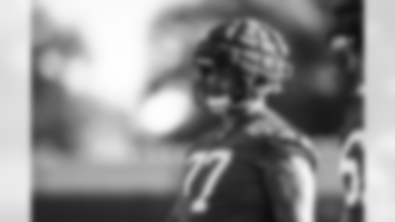 E_251119_Regular_Season_Week12_Practice_BT_00011