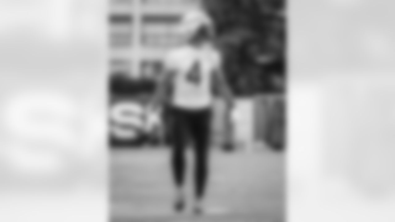 E_251203_Regular_Season_Week14_Practice_BT_00353