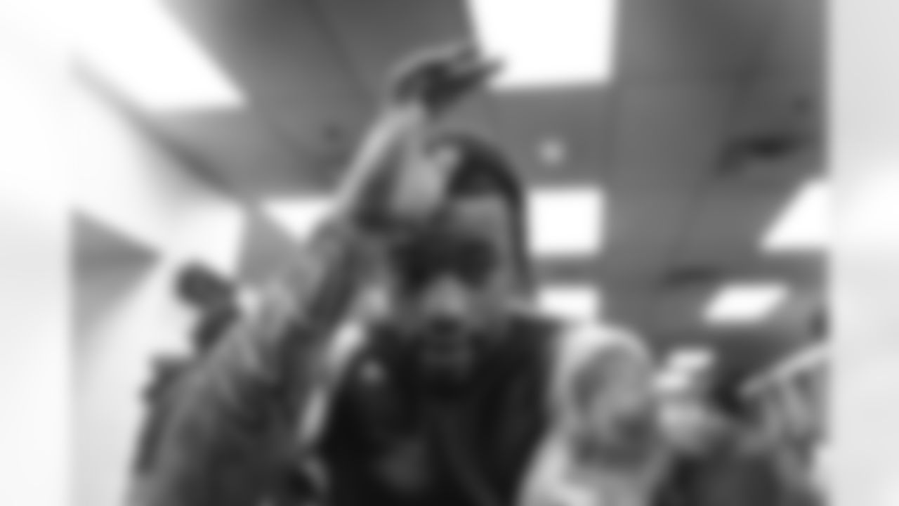 The Los Angeles Rams take on the Chicago Bears in the divisional round of the 2025 NFL post season.