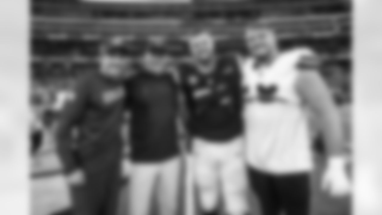 The Los Angeles Rams take on the Buffalo Bills in week 14 of the 2024 NFL regular season.