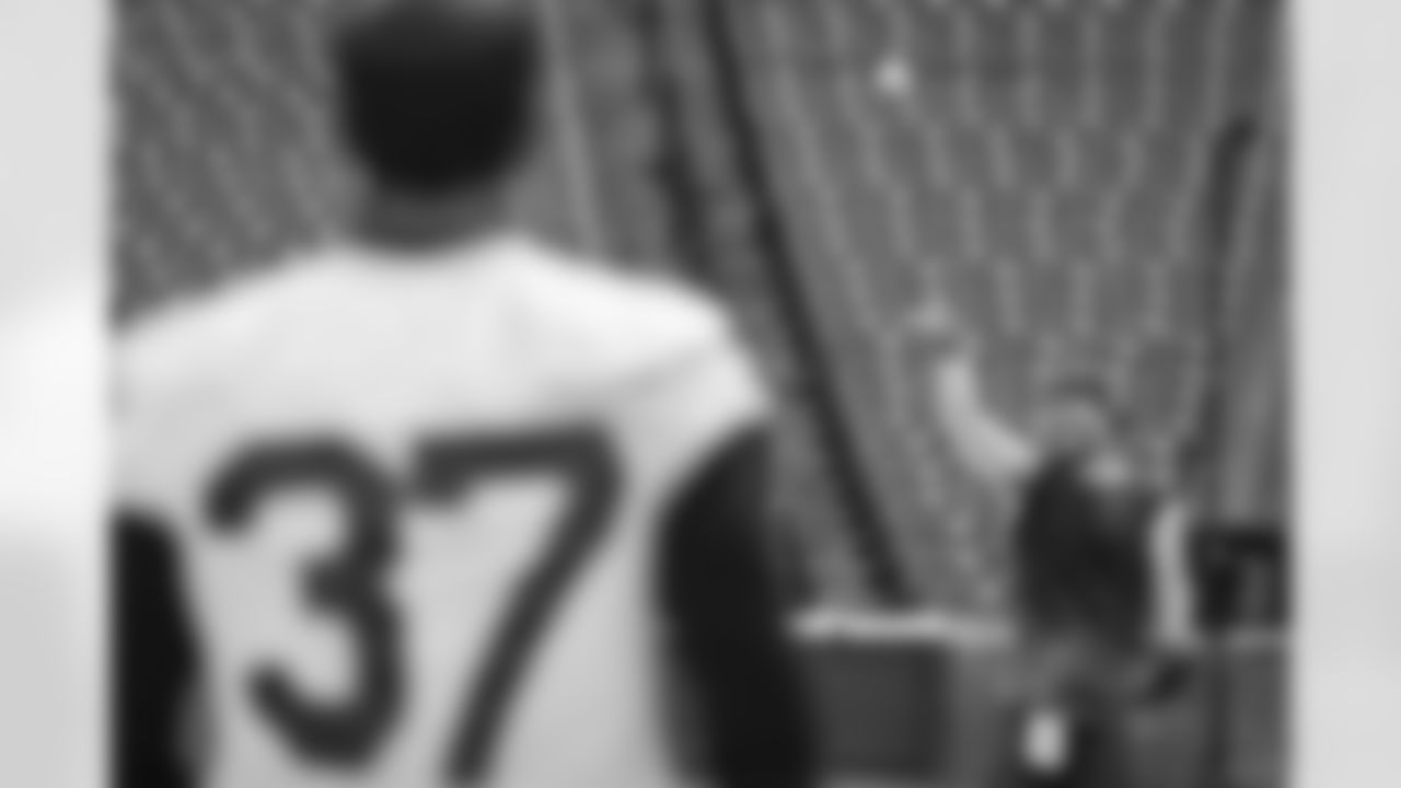 E_251015_Regular_Season_Week7_Practice_AD_2067