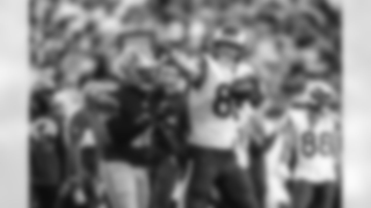 The Los Angeles Rams take on the San Francisco 49ers in week 9 of the 2025 NFL regular season.