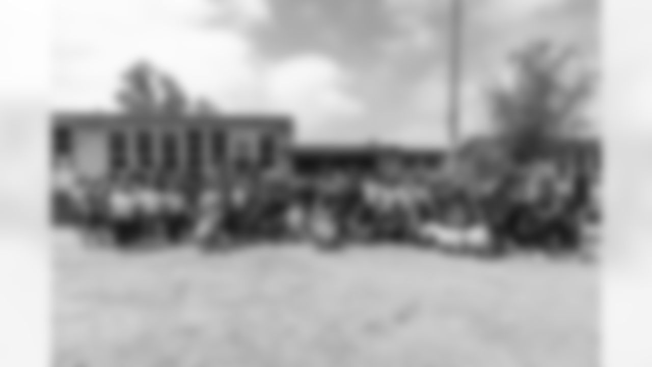 E_250606_1104_City_Year_Beautification_21280