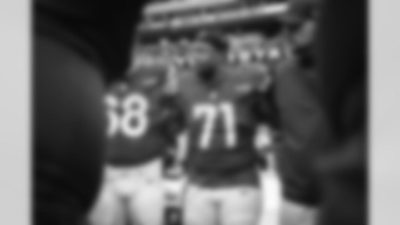 The Los Angeles Rams take on the Arizona Cardinals at SoFi Stadium in Week 18 of the 2025 season.