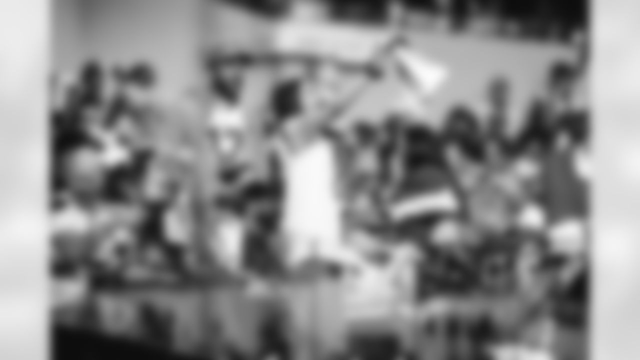 The Los Angeles Rams take on the Detroit Lions in week 15 of the 2025 NFL regular season.