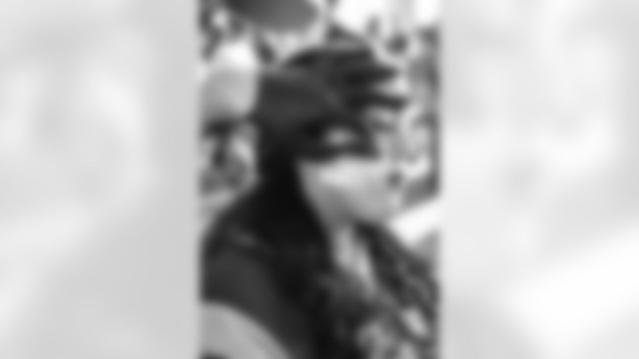 The Los Angeles Rams take on the Tampa Bay Buccaneers in week 12 of the 2025 NFL regular season.