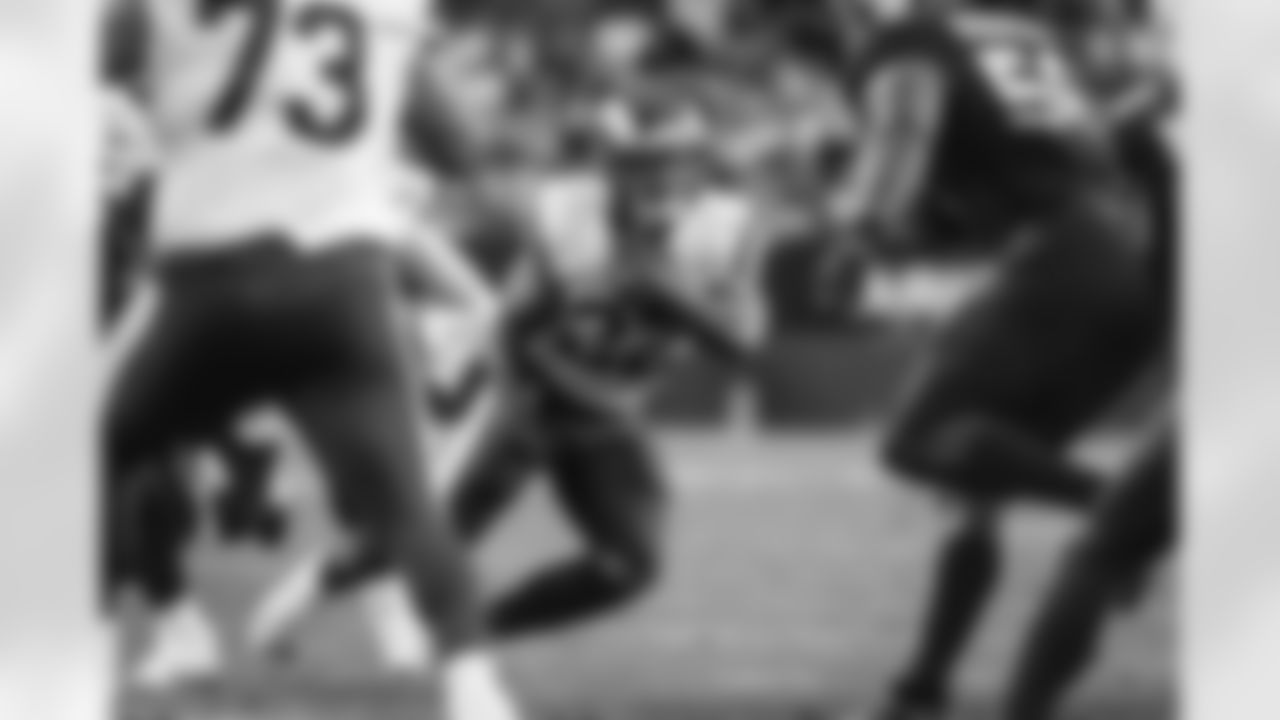 The Los Angeles Rams take on the Arizona Cardinals in week 14 of the 2025 NFL regular season.