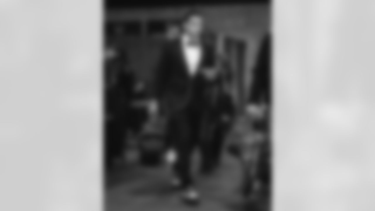 The Los Angeles Rams take on the Seattle Seahawks in week 16 of the 2025 NFL regular season.