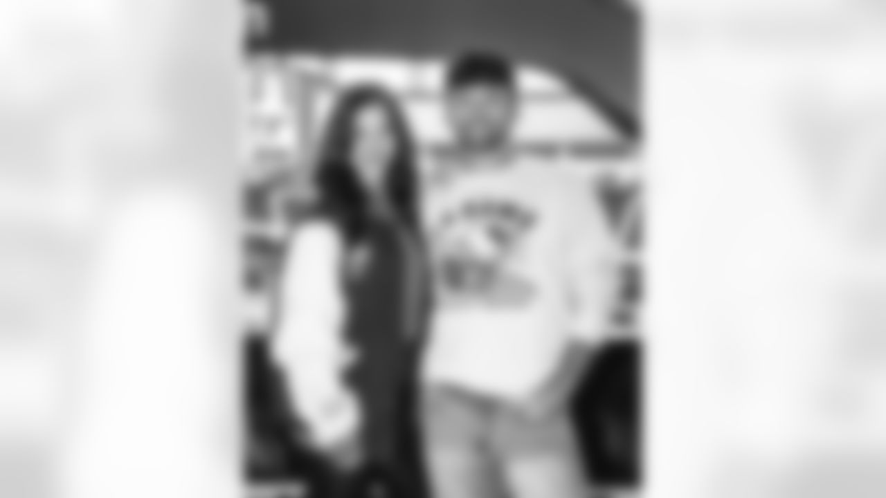 The Los Angeles Rams take on the Arizona Cardinals in week 18 of the 2025 NFL regular season.