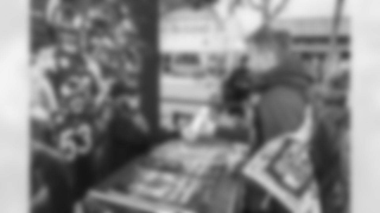 E_260124_Experiential_Plaoffs_Activation_RH_0068