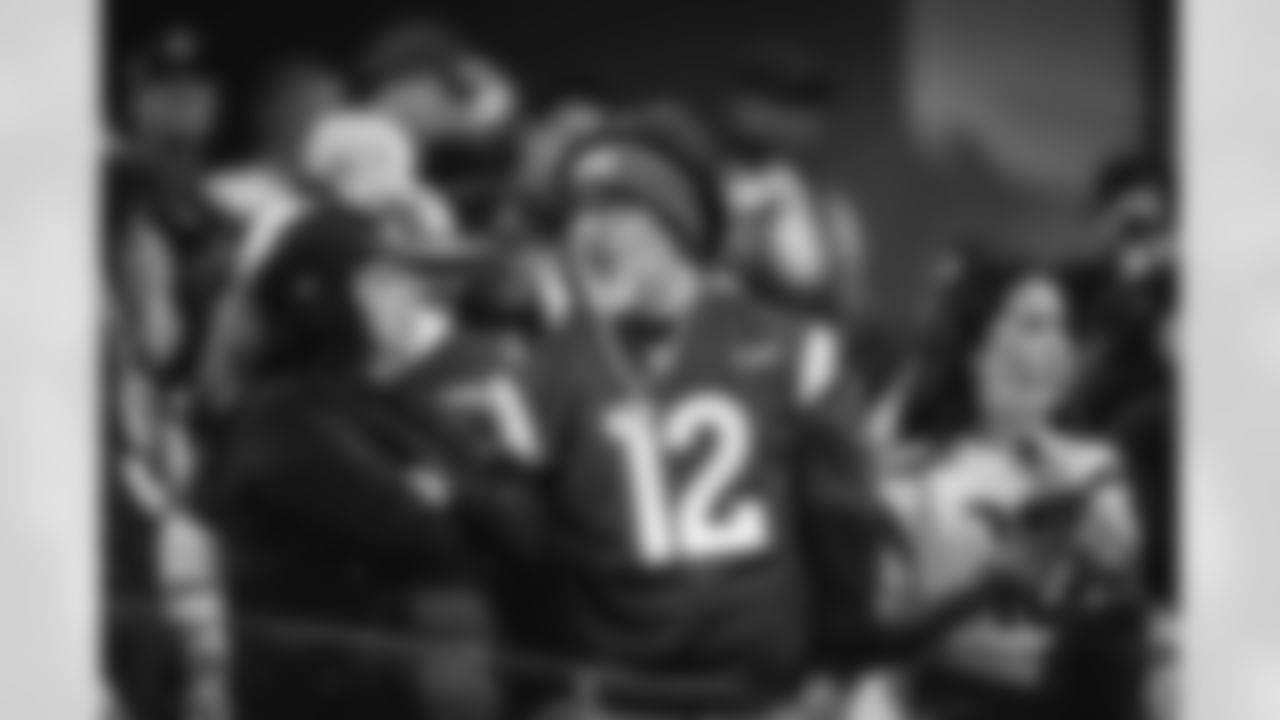 E_260104_Rams_vs_Cardinals_TE_680